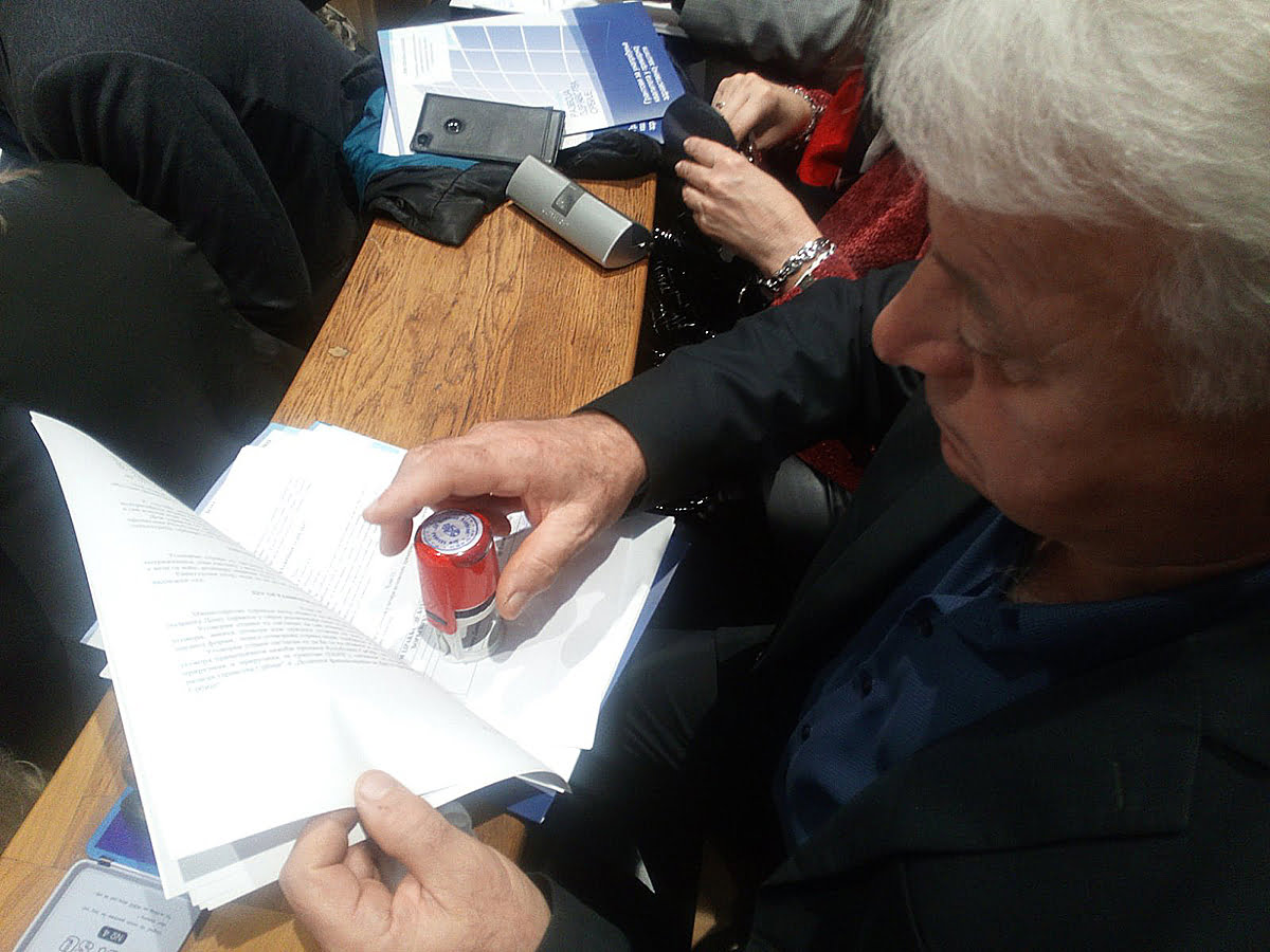Potpisivanje, foto: J. Radojković