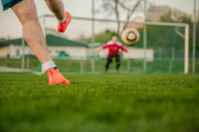 Ilustracija, fudbal, sport, preuzeto: pixabay, autor: Phillip Kofler