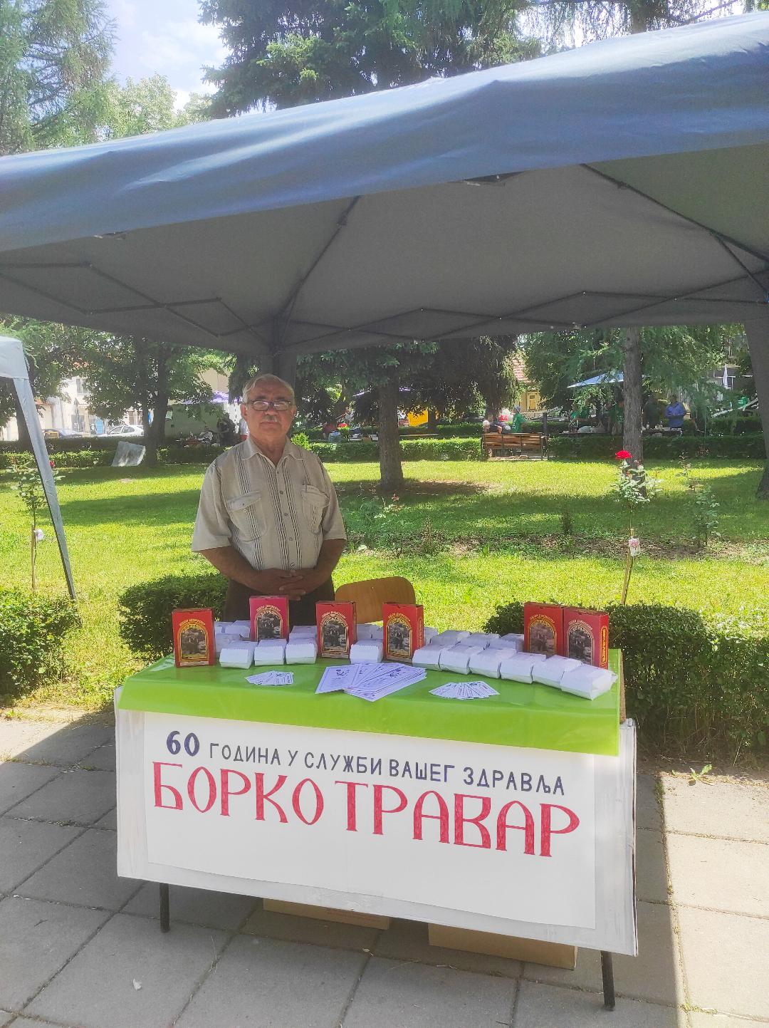 Štand travarske radnje „BORKO TRAVAR“na manifestaciji „Dani gljiva i bilja“ u Svrljigu